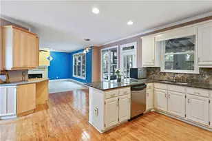 1750 Manor Brook Way, Snellville, GA 30078 - Photo 17