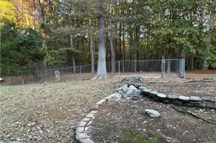 211 Brooks Ln, Winder, GA 30680 - Photo 19