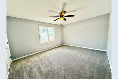 136 Peachtree Memorial Drive NW #GA8, Atlanta, GA 30309 - Photo 11