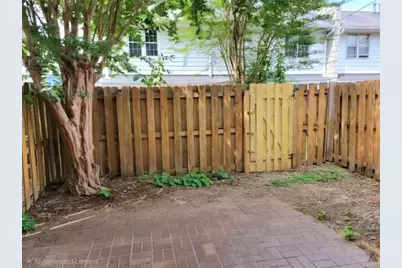 136 Peachtree Memorial Drive NW #GA8, Atlanta, GA 30309 - Photo 17