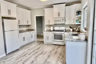 2095 Eagle Nest Bluff, Lawrenceville, GA 30044 - Photo 7