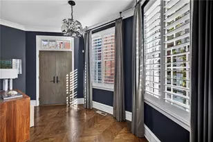 201 Dovecrest Dr, Atlanta, GA 30305 - Photo 3