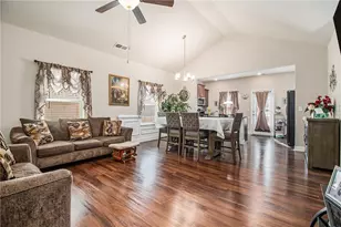 2635 Lovejoy Crossing Ln, Hampton, GA 30228 - Photo 5