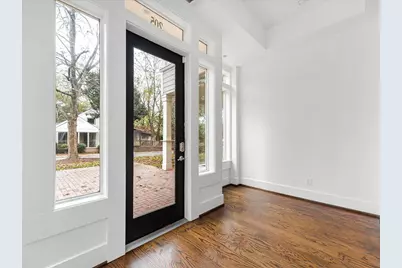 1144 Canton Street #205, Roswell, GA 30075 - Photo 3