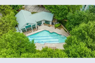 2870 Pharr Court South NW #2704, Atlanta, GA 30305 - Photo 13