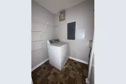 2203 Par Three Way, Lithonia, GA 30038 - Photo 5