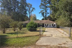 219 Briarwood Dr, Dallas, GA 30132 - Photo 1