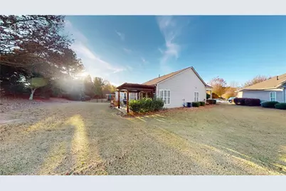 6303 Rockpoint Lane, Hoschton, GA 30548 - Photo 11