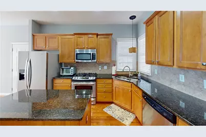 6303 Rockpoint Lane, Hoschton, GA 30548 - Photo 5