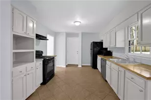 951 Lauren Kay Ct, Lawrenceville, GA 30046 - Photo 11