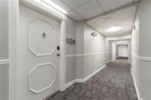 2479 Peachtree Rd NE, Atlanta, GA 30305 - Photo 31