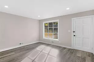 1028 Dixie Dr, Jonesboro, GA 30236 - Photo 15