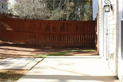 200 Wellisford Court, Alpharetta, GA 30022 - Photo 13