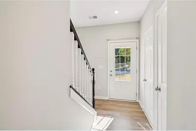 6025 Crescent Landing Drive, Cumming, GA 30028 - Photo 9