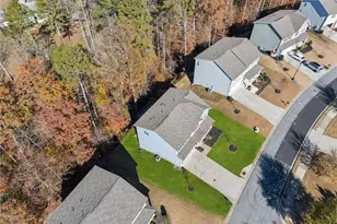 6025 Crescent Landing Dr, Cumming, GA 30028 - Photo 7