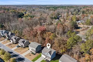 6025 Crescent Landing Dr, Cumming, GA 30028 - Photo 5