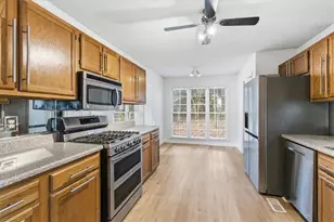 1865 Hickory Creek Ct NW, Acworth, GA 30102 - Photo 11