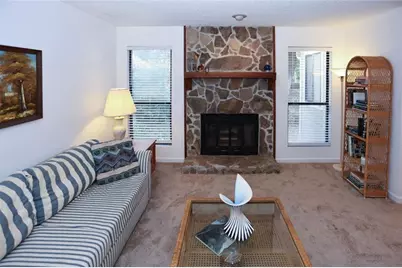 3445 Ivys Walk, Atlanta, GA 30340 - Photo 5