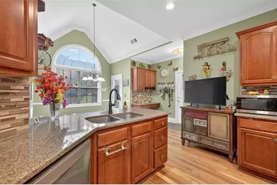 711 Ashley Wilkes Way, Loganville, GA 30052 - Photo 13