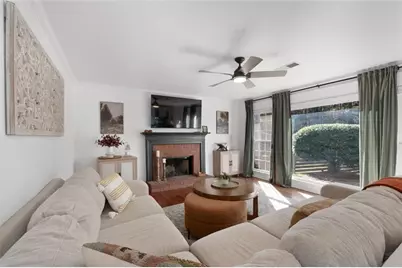 194 Hunters Crossing, Dallas, GA 30157 - Photo 7