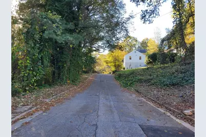 3174 Granby Avenue, Scottdale, GA 30079 - Photo 5