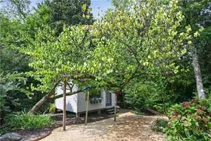 2067 Fairhaven Cir NE, Atlanta, GA 30305 - Photo 47