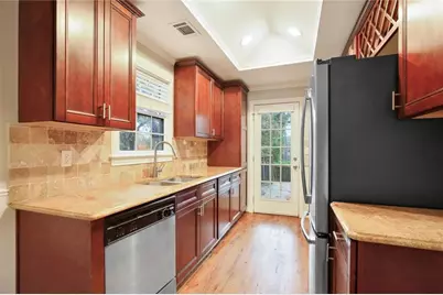 1670 Cecilia Dr SE, Atlanta, GA 30316 - Photo 7