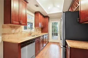 1670 Cecilia Dr SE, Atlanta, GA 30316 - Photo 7