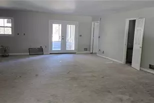 6435 Cumberland Dr, Rex, GA 30273 - Photo 9