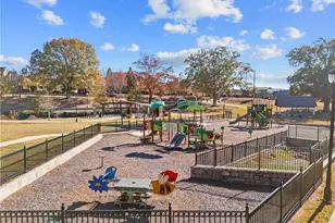 1801 Drew Dr NW, Atlanta, GA 30318 - Photo 55