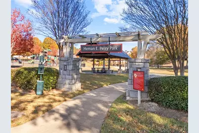 1801 Drew Drive NW, Atlanta, GA 30318 - Photo 47