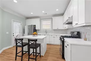 1801 Drew Dr NW, Atlanta, GA 30318 - Photo 13