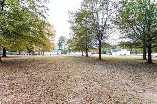 670 E Hightower Trail E, Social Circle, GA 30025 - Photo 27