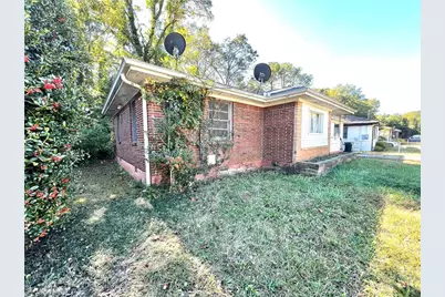 2885 Laguna Drive, Decatur, GA 30032 - Photo 9