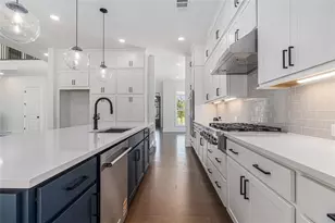 7043 Foundry Dr, Woodstock, GA 30188 - Photo 11