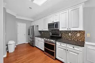 605 Lofty Ln SW, Atlanta, GA 30331 - Photo 5