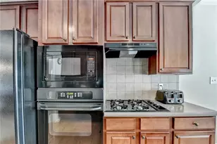 6415 Hampton Rock Ln, Cumming, GA 30041 - Photo 7