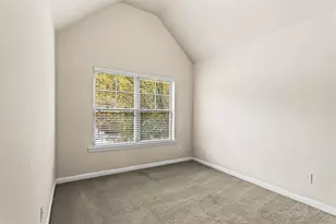 2455 Hickory Station Cir, Snellville, GA 30078 - Photo 15