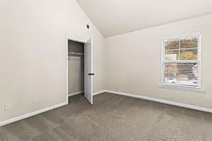 2455 Hickory Station Cir, Snellville, GA 30078 - Photo 17