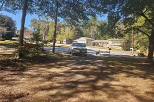 2835 Randy Ct, Ellenwood, GA 30294 - Photo 7