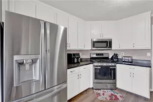 1010 Chapel Hill Dr, Lawrenceville, GA 30045 - Photo 15