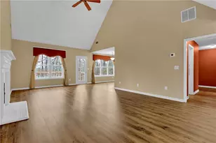 1010 Chapel Hill Dr, Lawrenceville, GA 30045 - Photo 11