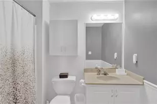 1010 Chapel Hill Dr, Lawrenceville, GA 30045 - Photo 25