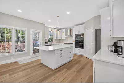 1547 Trilogy Park, Hoschton, GA 30548 - Photo 3