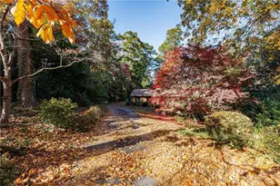 4961 Long Island Dr NW, Sandy Springs, GA 30327 - Photo 3