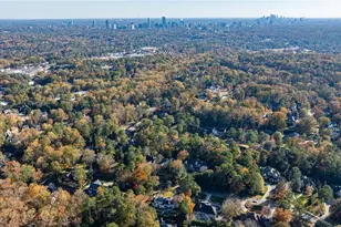 4961 Long Island Dr NW, Sandy Springs, GA 30327 - Photo 7