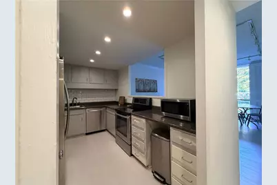 130 Twenty 6th Street # 214, Atlanta, GA 30309 - Photo 17