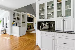 360 Gunston Hall Cir, Milton, GA 30004 - Photo 17