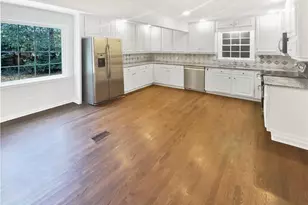 2824 Fontainebleau Dr, Atlanta, GA 30360 - Photo 15