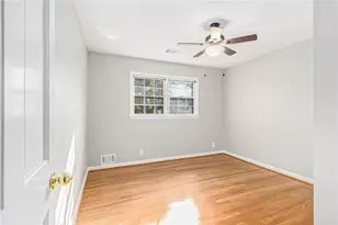 2161 Carson Valley Dr, Tucker, GA 30084 - Photo 25